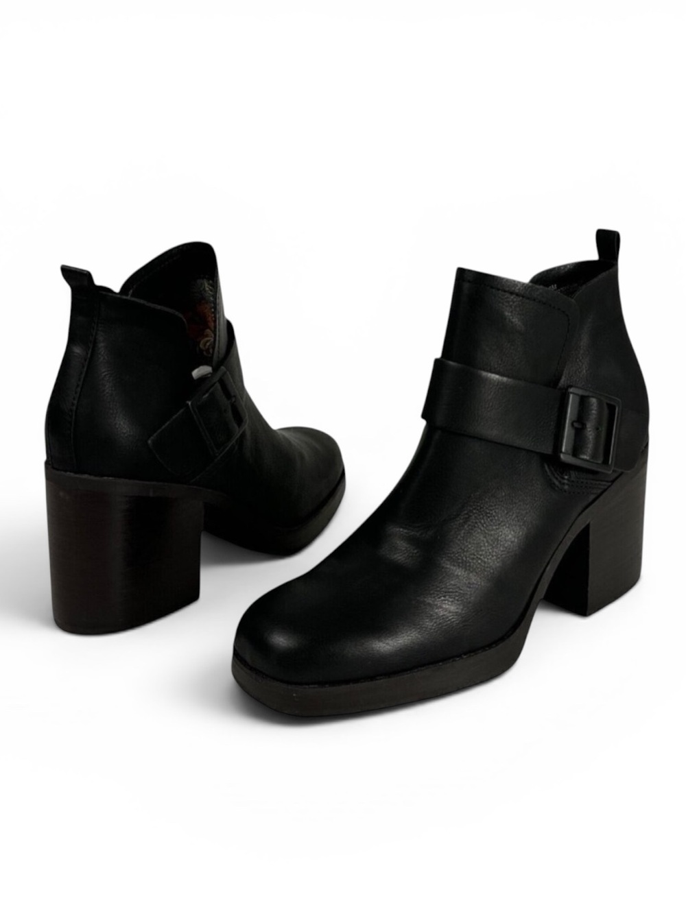 KORKS NWOB Women's 10M‎ Kari Ankle Boot Black Manmade Upper